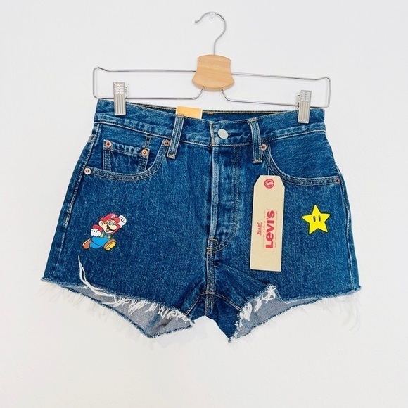NEW Levi’s Super Mario High Rise Denim Shorts - Picture 3 of 10